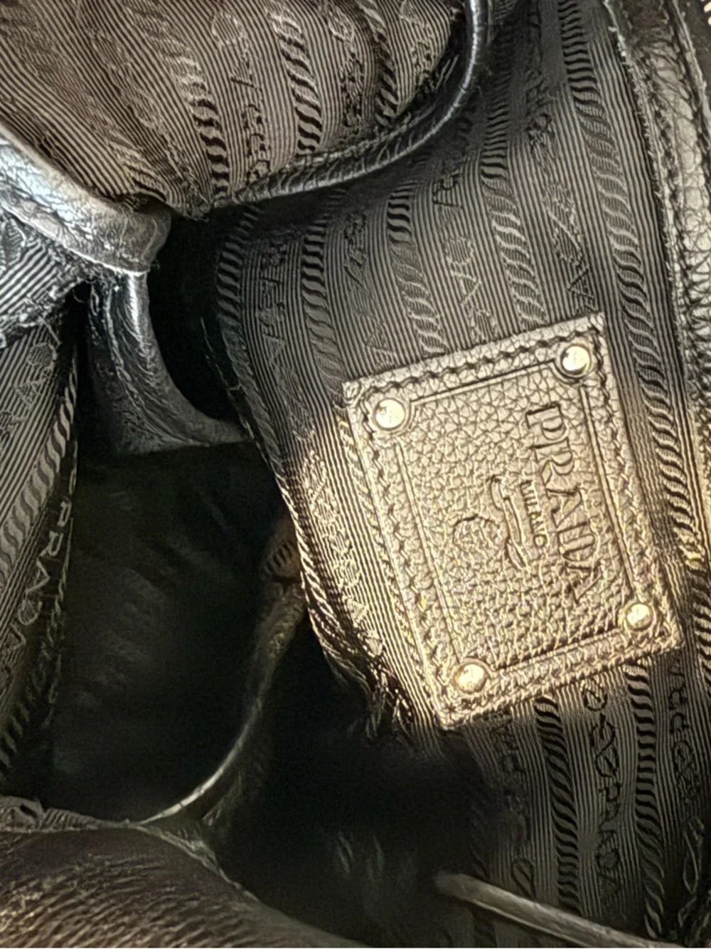 Prada Vittelo‎ Danio convertible tote. Authentic.